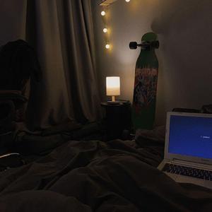 小狗女人的逼AABB
